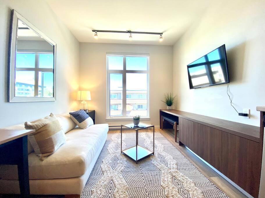 Lovely Brand New Condo Sidney Luaran gambar
